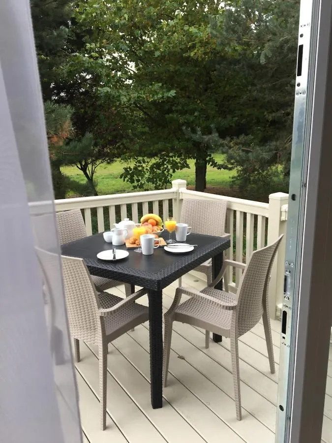 The White Rose Lodge With Hot Tub York