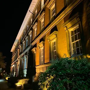 Betty's Minster View - 6 Twins Or 3 Superkings -central With Free Parking Apartment