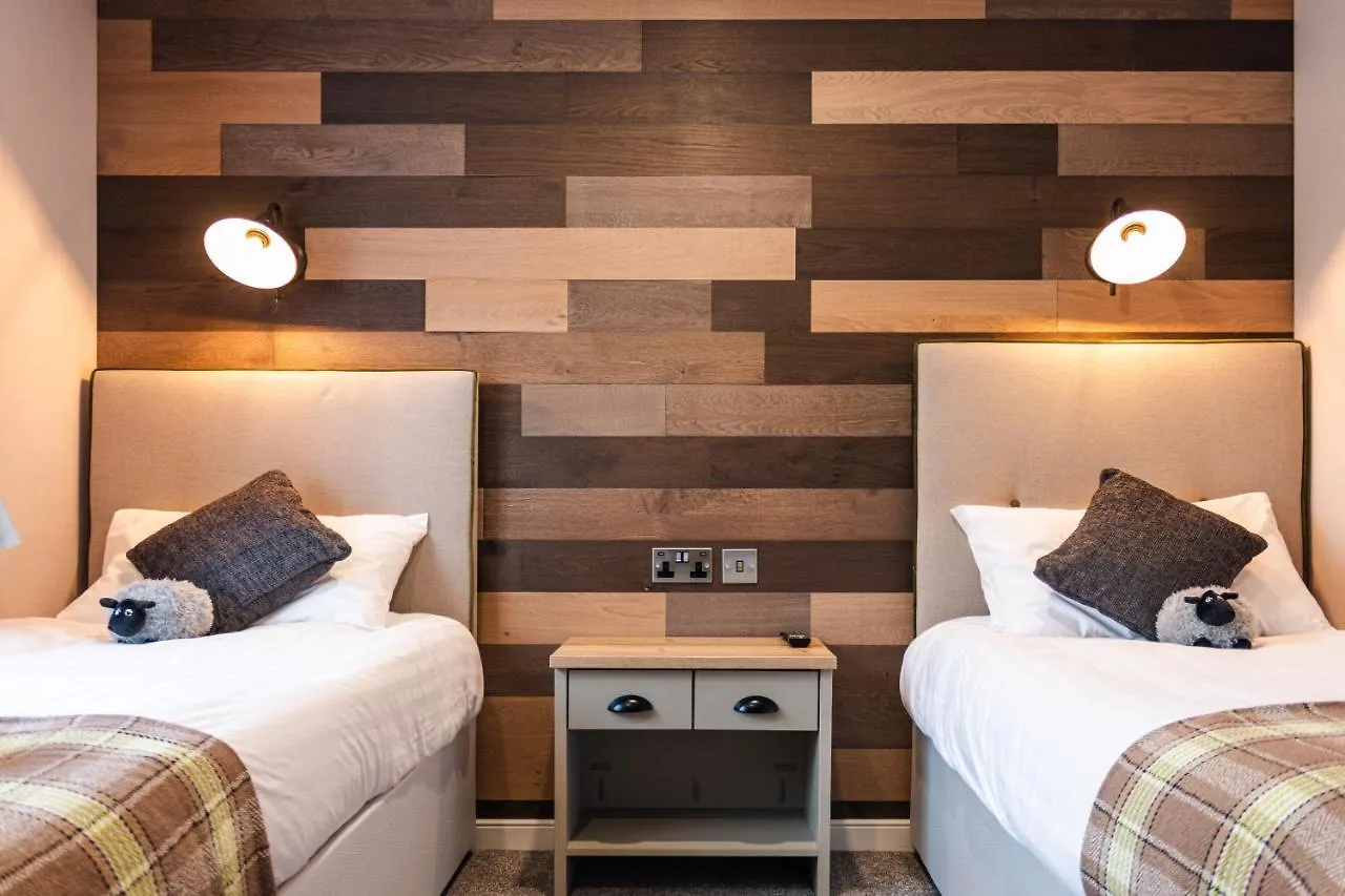 The White Rose Lodge With Hot Tub York